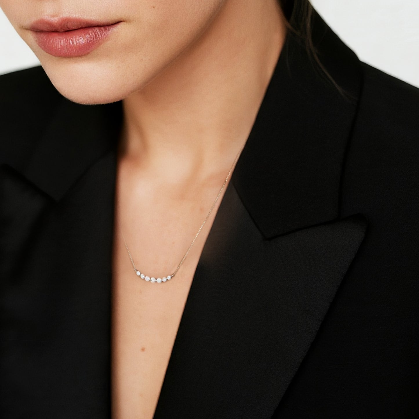 Clairon Bar Necklace